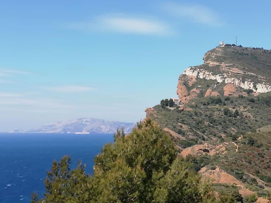 Studio 28m2 climatisé,WIFI, proche des calanques,plages La Ciotat Exterior foto